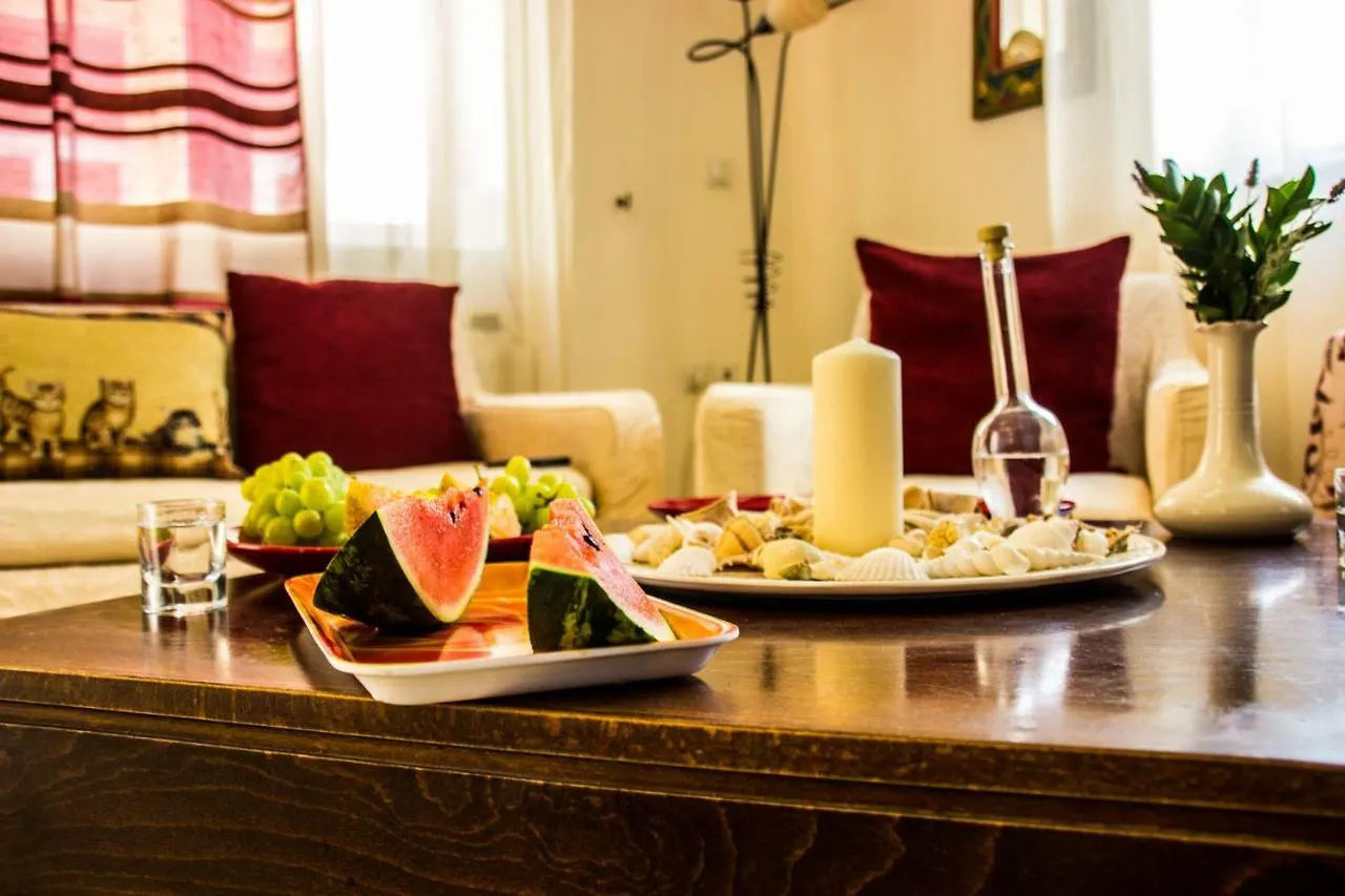 Elizabeth'S Place Heraklion Apartament